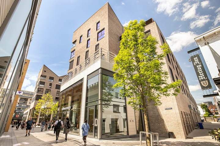 3-Room Apartment Emmapassage, Tilburg - For Rent