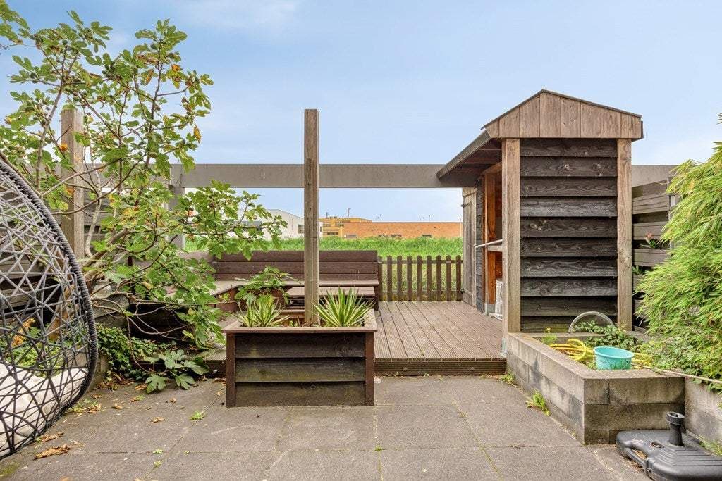 House Fluitschiplaan, Den Haag - À Louer