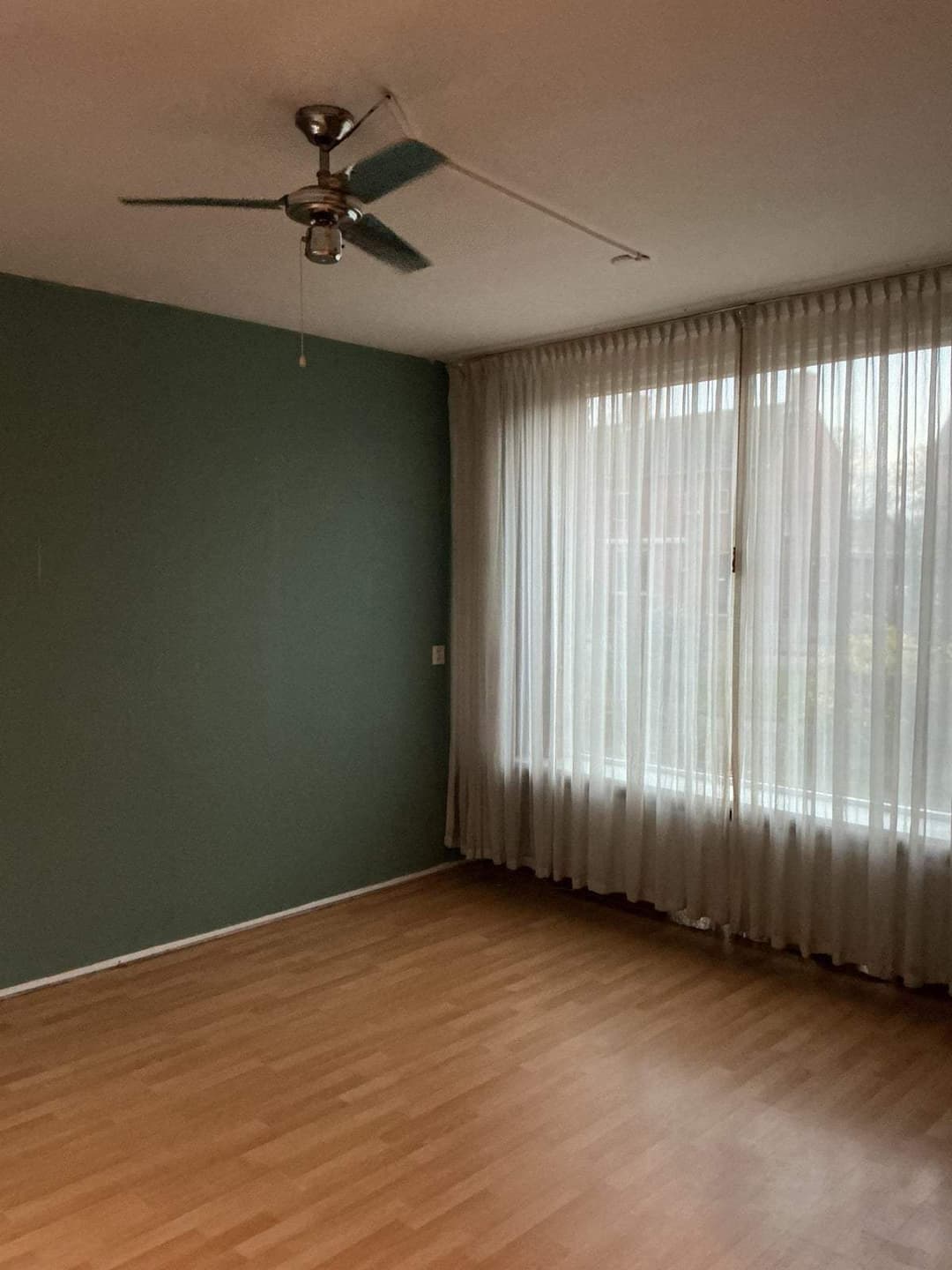 Maison en rangée Van Panhuyslaan, Leek - À louer