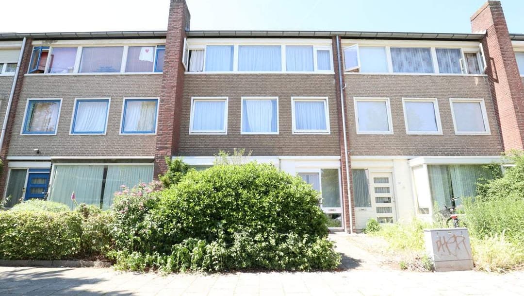 Room for Rent in Eindhoven, Schubertlaan - Furnished