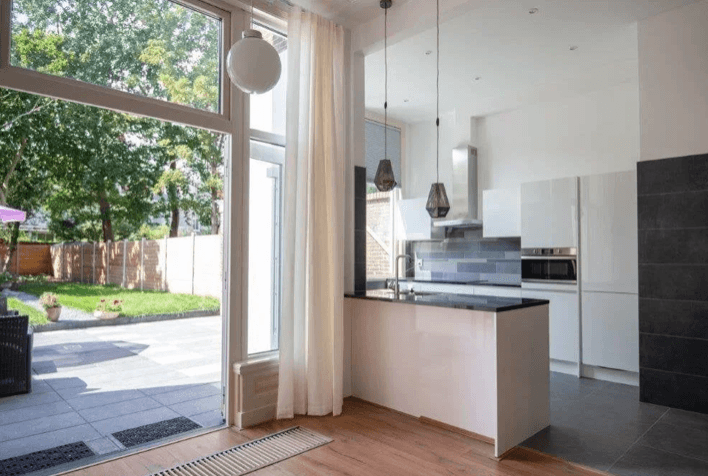 Mansion Groot Hertoginnelaan, Den Haag - En alquiler