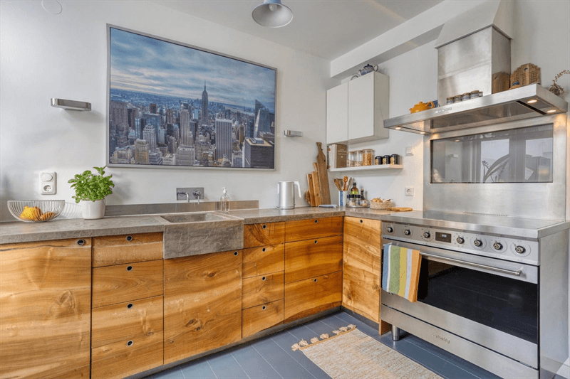 House for Rent at Cornelis van der Lijnlaan, Haarlem