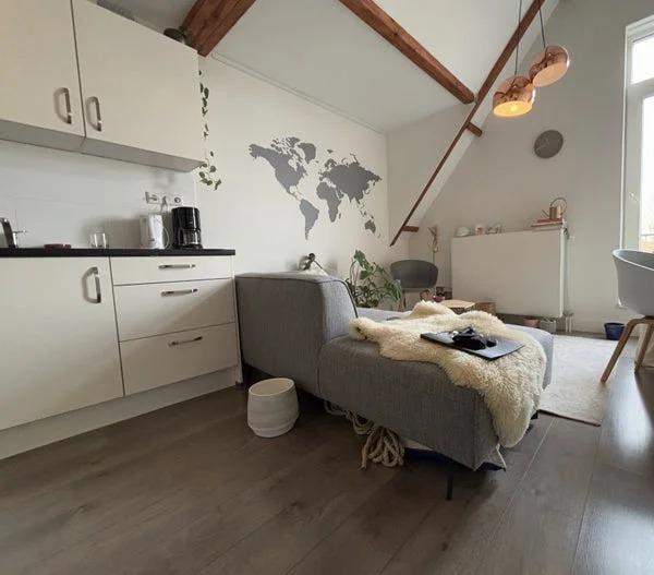 Unfurnished Apartment Schietbaanlaan, Rotterdam - For Rent