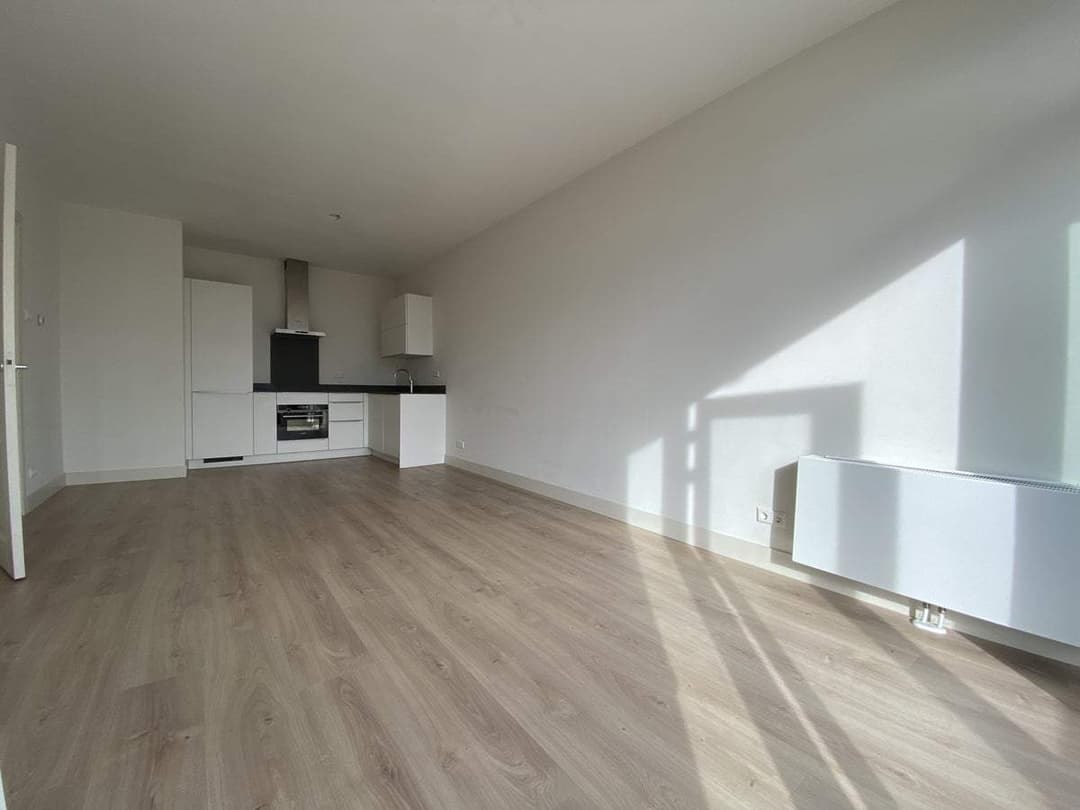 Flat Goeverneurlaan, Den Haag - For Rent