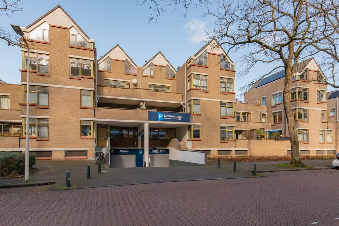 Place de Parking Sirtemastraat 175, La Haye - À Louer