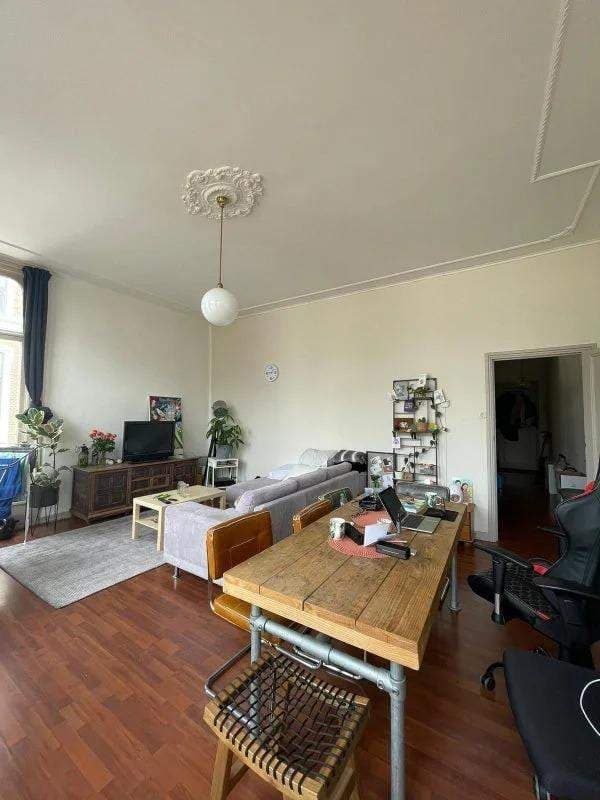 Kaal Appartement Koningsstraat, Leeuwarden - Te Huur